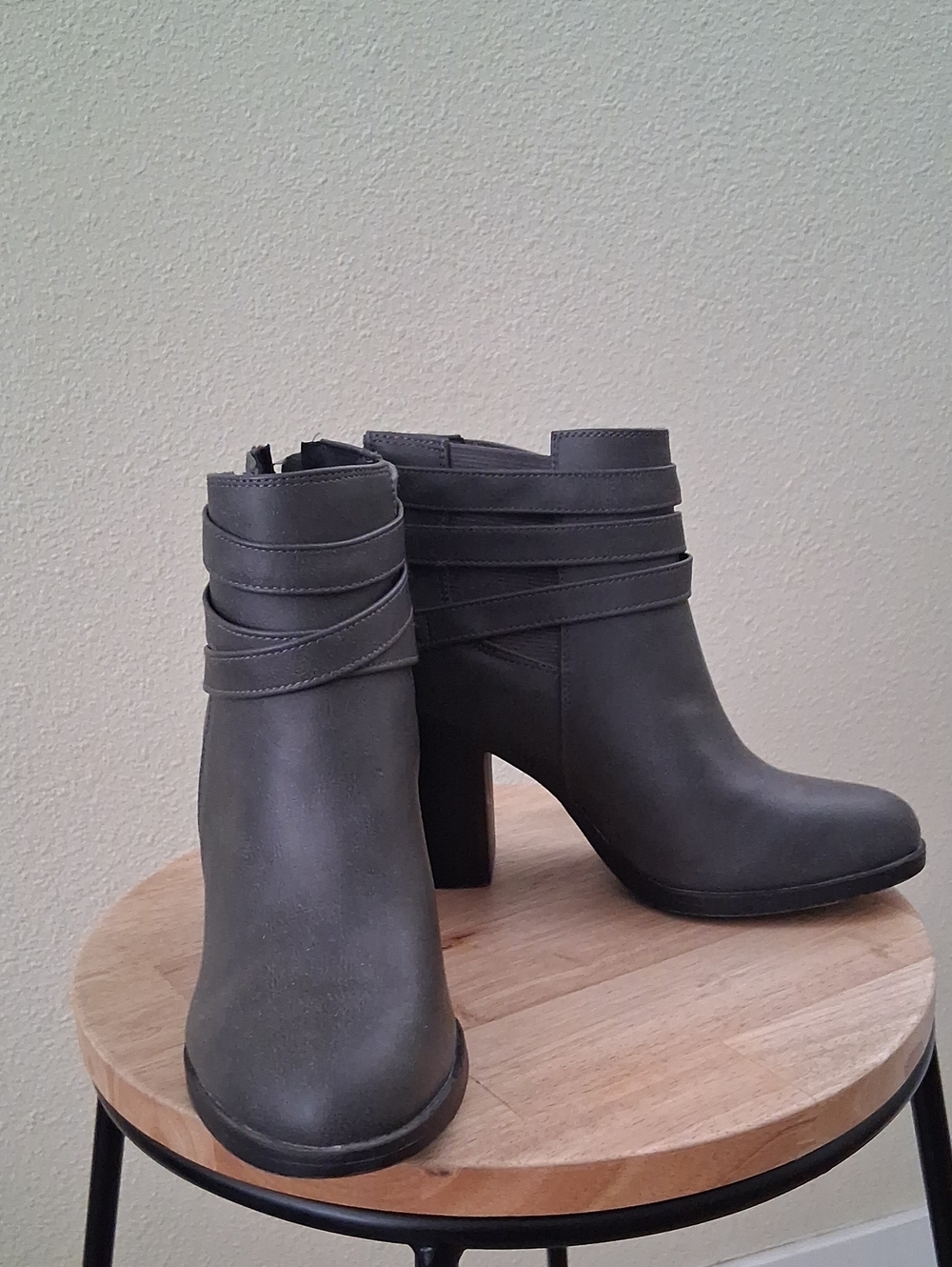 Dream Pairs Charcoal Ankle Booties with Wrapped Straps